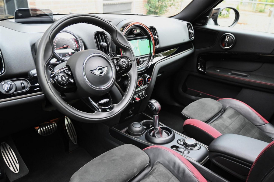 MINI Countryman 2.0 John Cooper Works ALL4 Chili JCW Pano A.Cruise Headup '17 MINI Countryman 2.0 John Cooper Works ALL4 Chili JCW Pano A.Cruise Headup '17