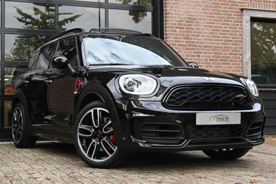 MINI Countryman 2.0 John Cooper Works ALL4 Chili JCW Pano A.Cruise Headup '17 MINI Countryman 2.0 John Cooper Works ALL4 Chili JCW Pano A.Cruise Headup '17