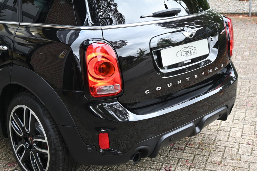 MINI Countryman 2.0 John Cooper Works ALL4 Chili JCW Pano A.Cruise Headup '17 MINI Countryman 2.0 John Cooper Works ALL4 Chili JCW Pano A.Cruise Headup '17