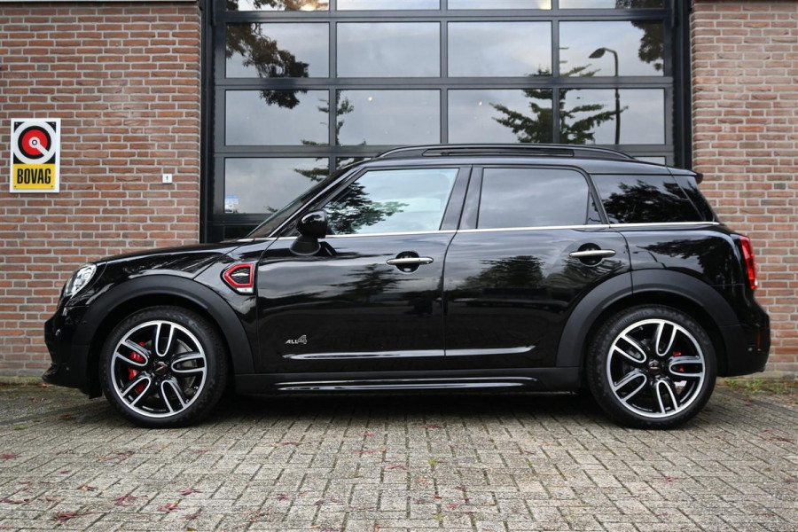 MINI Countryman 2.0 John Cooper Works ALL4 Chili JCW Pano A.Cruise Headup '17 MINI Countryman 2.0 John Cooper Works ALL4 Chili JCW Pano A.Cruise Headup '17