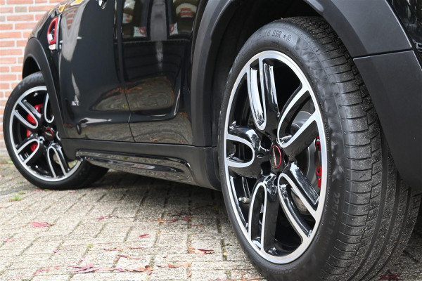 MINI Countryman 2.0 John Cooper Works ALL4 Chili JCW Pano A.Cruise Headup '17 MINI Countryman 2.0 John Cooper Works ALL4 Chili JCW Pano A.Cruise Headup '17
