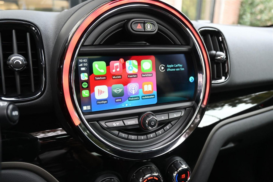 MINI Countryman 2.0 John Cooper Works ALL4 Chili JCW Pano A.Cruise Headup '17 MINI Countryman 2.0 John Cooper Works ALL4 Chili JCW Pano A.Cruise Headup '17