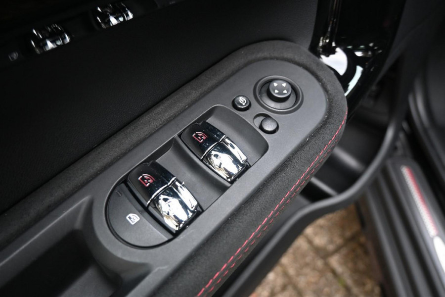MINI Countryman 2.0 John Cooper Works ALL4 Chili JCW Pano A.Cruise Headup '17 MINI Countryman 2.0 John Cooper Works ALL4 Chili JCW Pano A.Cruise Headup '17