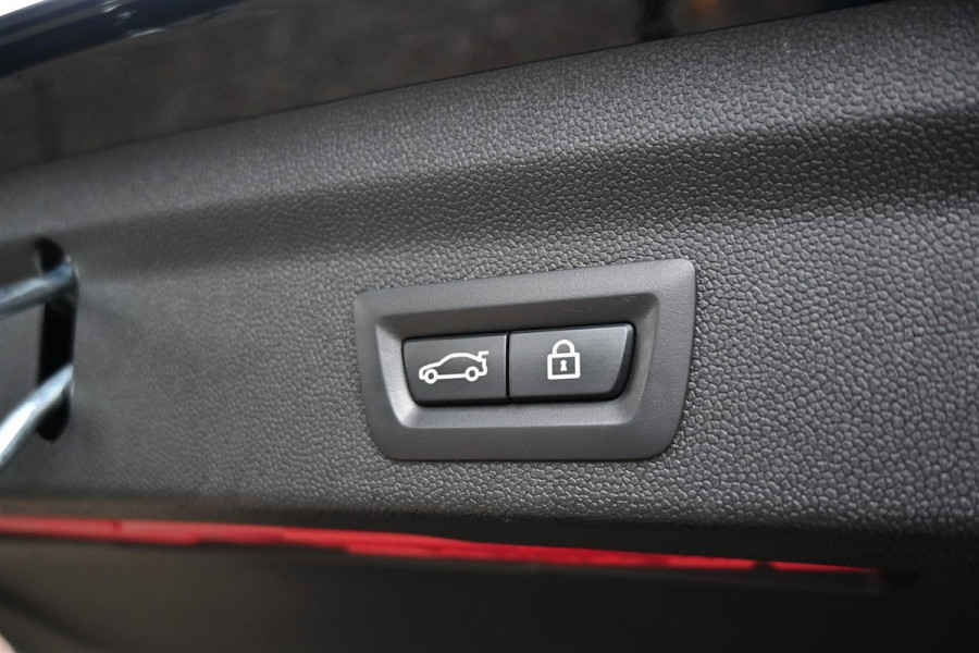 MINI Countryman 2.0 John Cooper Works ALL4 Chili JCW Pano A.Cruise Headup '17 MINI Countryman 2.0 John Cooper Works ALL4 Chili JCW Pano A.Cruise Headup '17