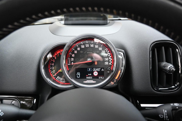MINI Countryman 2.0 John Cooper Works ALL4 Chili JCW Pano A.Cruise Headup '17 MINI Countryman 2.0 John Cooper Works ALL4 Chili JCW Pano A.Cruise Headup '17