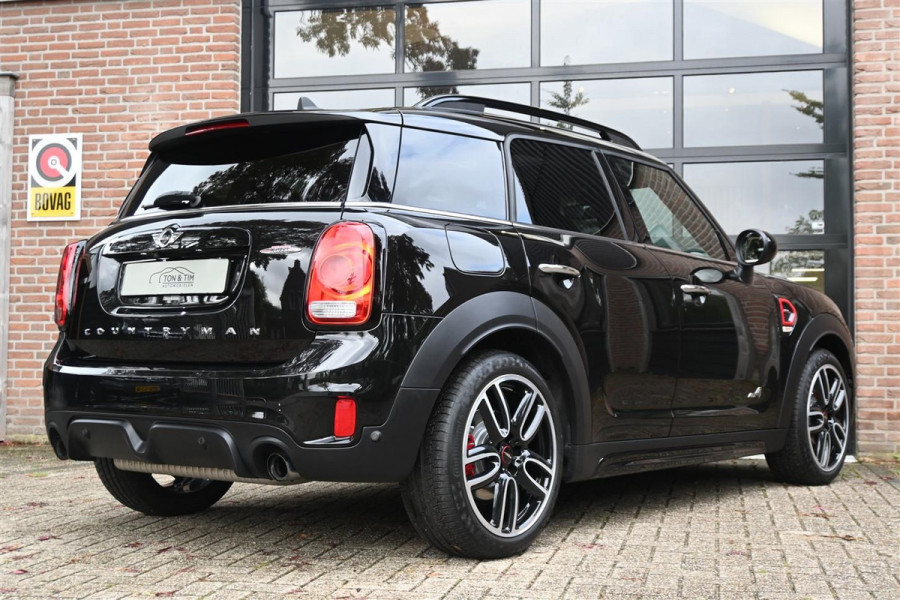 MINI Countryman 2.0 John Cooper Works ALL4 Chili JCW Pano A.Cruise Headup '17 MINI Countryman 2.0 John Cooper Works ALL4 Chili JCW Pano A.Cruise Headup '17