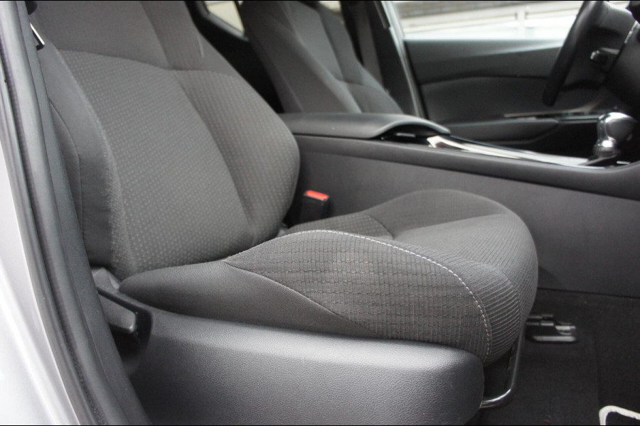Toyota C-HR 1.8 Hybrid Bi-Tone ACC|Camera|Stoelverwarmd|Velg