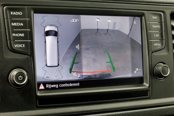 Volkswagen Crafter 35 2.0 TDI 140pk E6 L3H3 (L2H2) Dubbel Glasresteel Navi/Camera 01-2019
