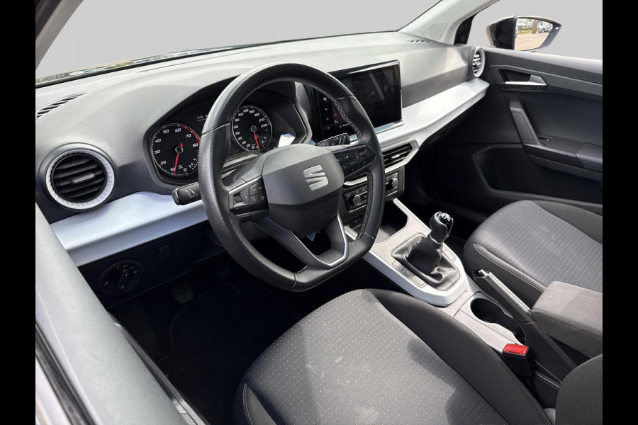 Seat Arona 1.0 TSI Style | Navigatie| Apple carplay| Android Auto| Lane Assist|