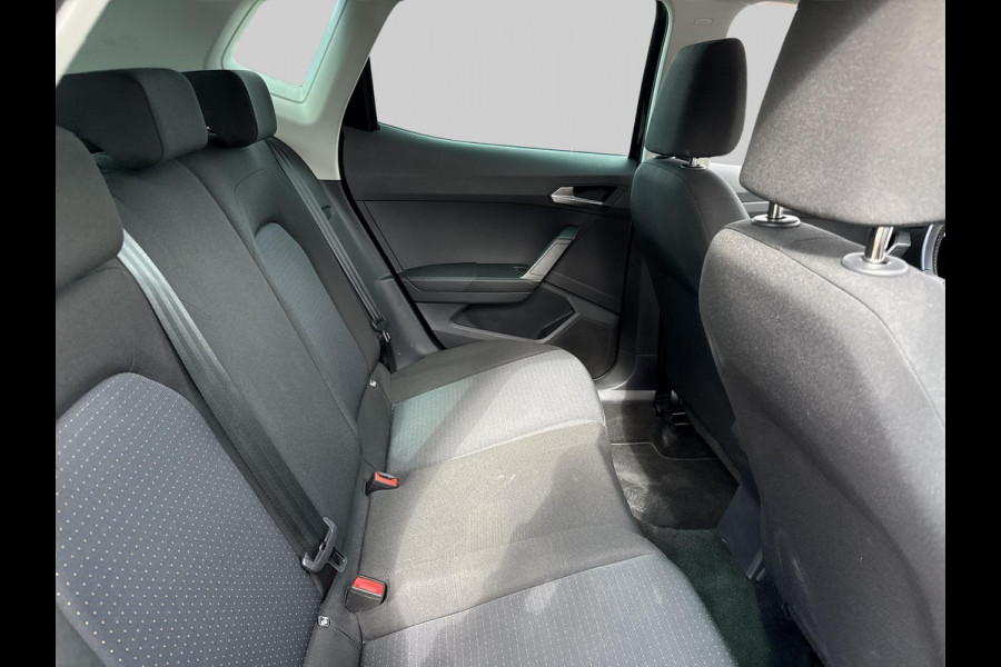 Seat Arona 1.0 TSI Style | Navigatie| Apple carplay| Android Auto| Lane Assist|