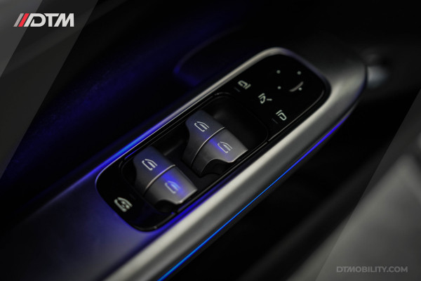 Mercedes-Benz C-Klasse 180 Luxury Premium | Memory | 360 | Sfeerverlichting