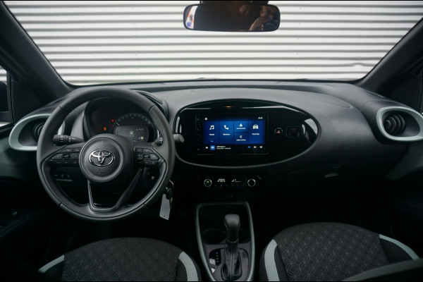 Toyota Aygo X 72PK AUTOMAAT! Pulse NL AUTO | CARPLAY | 144KM | CAMERA | NIEUW!