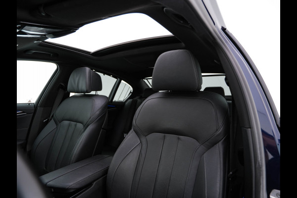 BMW 5 Serie 540i xDrive High Executive Edition (INCL-BTW ) Aut.*PANO | LUXURY-LEATHER | LASER-LIGHT | BOWERS&WILKINS-AUDIO | MEMORY-PACK | HEATED/COOLED-COMFORTSEATS | DIGI-COCKPIT | NAVI-FULLMAP | SHIFT-PADDLES | CRUISE | 18''ALU*
