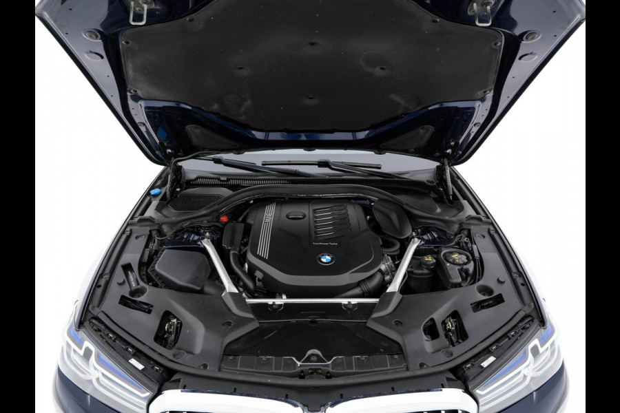 BMW 5 Serie 540i xDrive High Executive Edition (INCL-BTW ) Aut.*PANO | LUXURY-LEATHER | LASER-LIGHT | BOWERS&WILKINS-AUDIO | MEMORY-PACK | HEATED/COOLED-COMFORTSEATS | DIGI-COCKPIT | NAVI-FULLMAP | SHIFT-PADDLES | CRUISE | 18''ALU*
