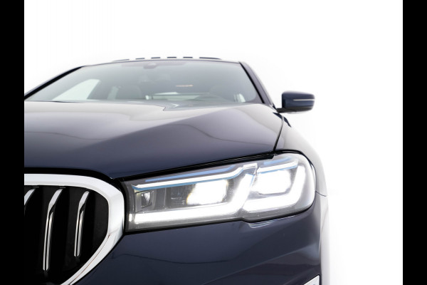 BMW 5 Serie 540i xDrive High Executive Edition (INCL-BTW ) Aut.*PANO | LUXURY-LEATHER | LASER-LIGHT | BOWERS&WILKINS-AUDIO | MEMORY-PACK | HEATED/COOLED-COMFORTSEATS | DIGI-COCKPIT | NAVI-FULLMAP | SHIFT-PADDLES | CRUISE | 18''ALU*