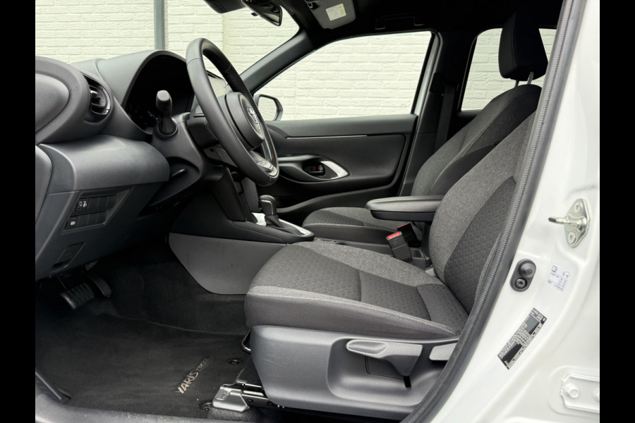 Toyota Yaris Cross 1.5 Hybrid Team D | CarPlay | ACC | Camera | LED | DAB+