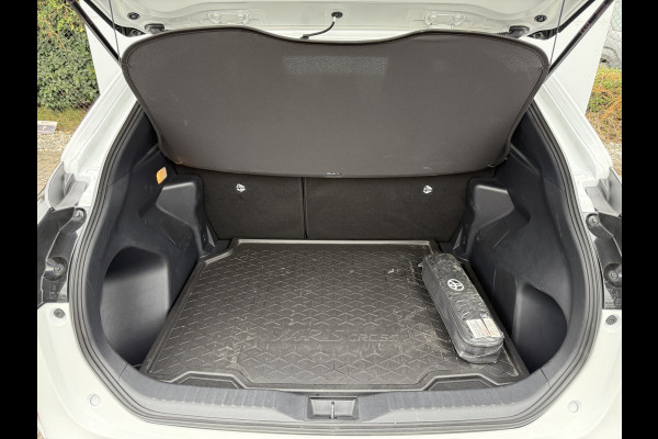 Toyota Yaris Cross 1.5 Hybrid Team D | CarPlay | ACC | Camera | LED | DAB+