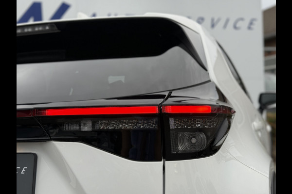 Toyota Yaris Cross 1.5 Hybrid Team D | CarPlay | ACC | Camera | LED | DAB+