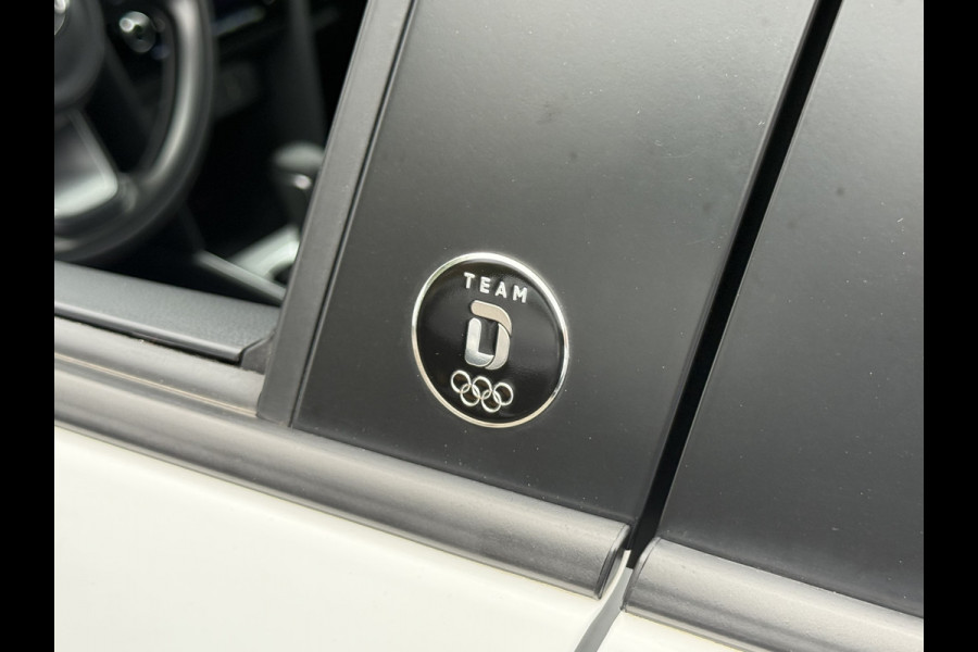 Toyota Yaris Cross 1.5 Hybrid Team D | CarPlay | ACC | Camera | LED | DAB+