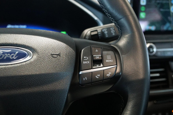 Ford Kuga 2.5 PHEV Vignale + PANORAMA / HEAD-UP / B&O / LEDER / APPLE CARPLAY