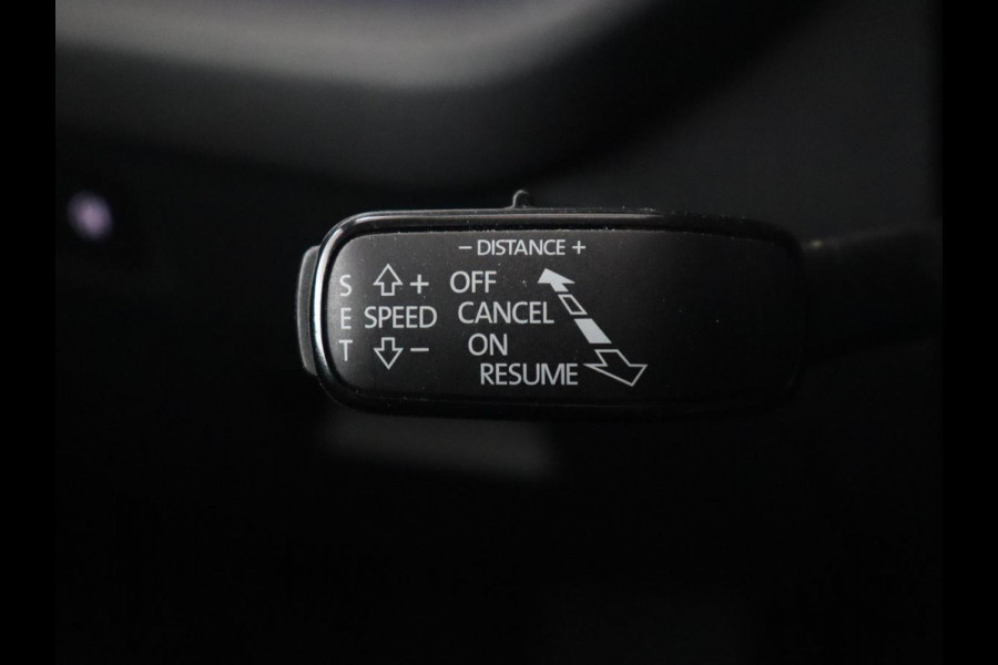 Škoda Octavia Combi 1.4 TSI iV PHEV Business Edition | Stoelverwarming | Adaptive cruise | Carplay | Head-up | Navigatie | DAB | Lane assist | LED