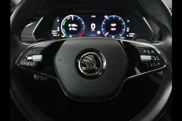 Škoda Octavia Combi 1.4 TSI iV PHEV Business Edition | Stoelverwarming | Adaptive cruise | Carplay | Head-up | Navigatie | DAB | Lane assist | LED