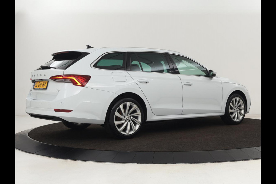 Škoda Octavia Combi 1.4 TSI iV PHEV Business Edition | Stoelverwarming | Adaptive cruise | Carplay | Head-up | Navigatie | DAB | Lane assist | LED