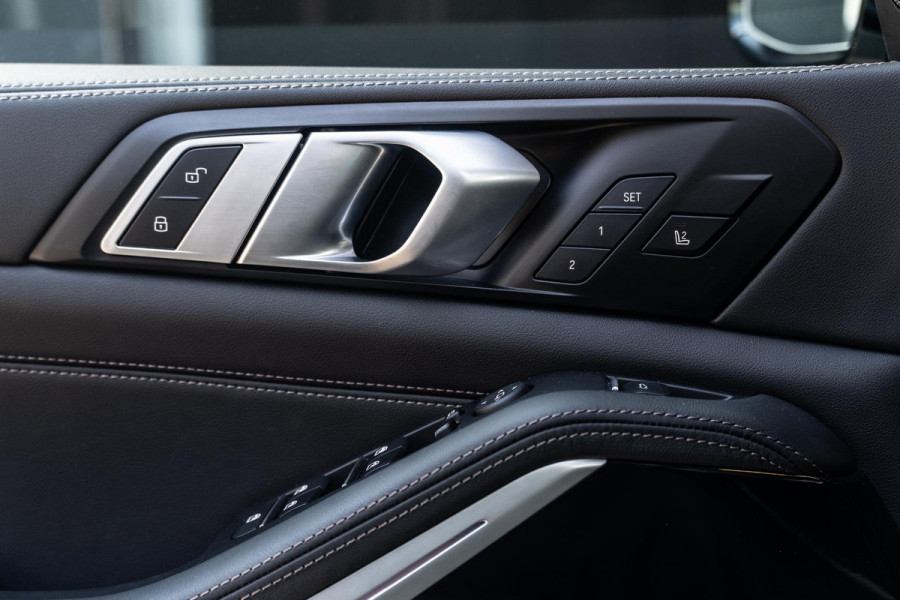 BMW X5 xDrive50e Hybrid M-Sport | Pano | HUD | 360 | M-Sport Stoelen