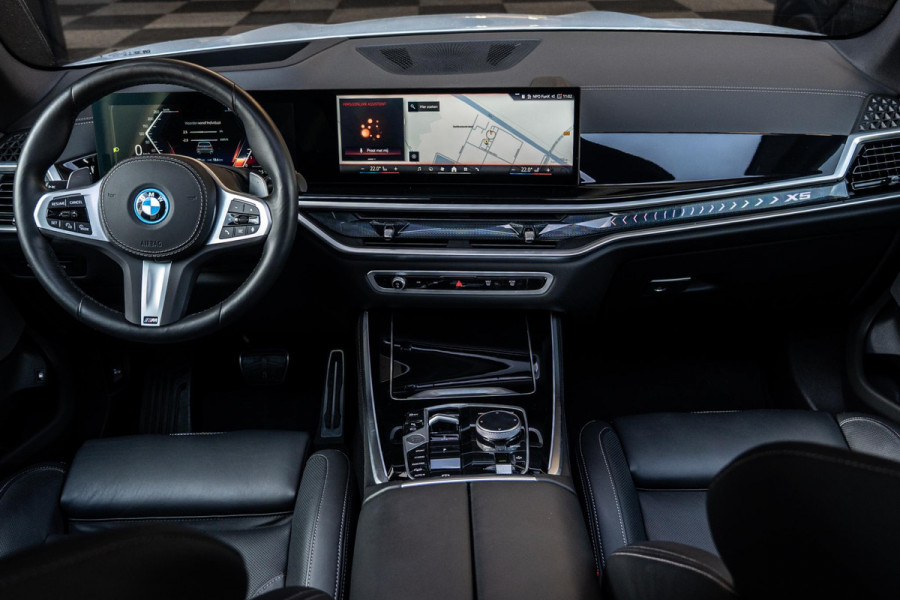BMW X5 xDrive50e Hybrid M-Sport | Pano | HUD | 360 | M-Sport Stoelen