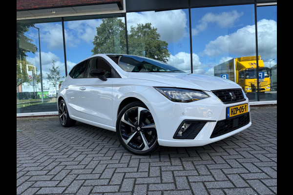 Seat Ibiza 1.0 TSi FR Business Connect - Automaat - Camera - Parkeerhulp - Winterpakket