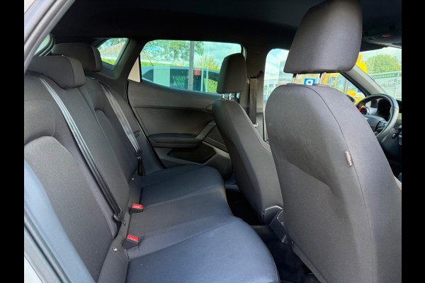 Seat Ibiza 1.0 TSi FR Business Connect - Automaat - Camera - Parkeerhulp - Winterpakket