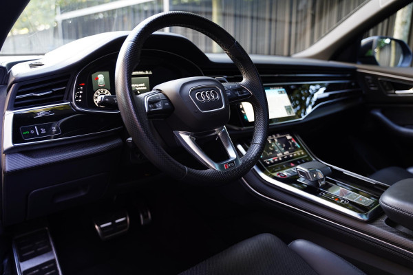 Audi Q8 RS Q8 Goodwood Green Head Up B&O