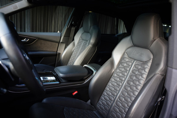 Audi Q8 RS Q8 Goodwood Green Head Up B&O