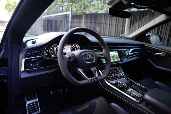 Audi RS Q8 4.0 TFSI Quattro B&O Panoramadak Keramisch