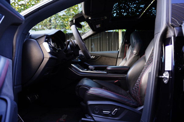 Audi RS Q8 4.0 TFSI Quattro B&O Panoramadak Keramisch