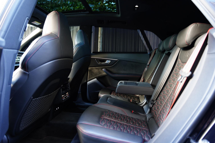 Audi RS Q8 4.0 TFSI Quattro B&O Panoramadak Keramisch