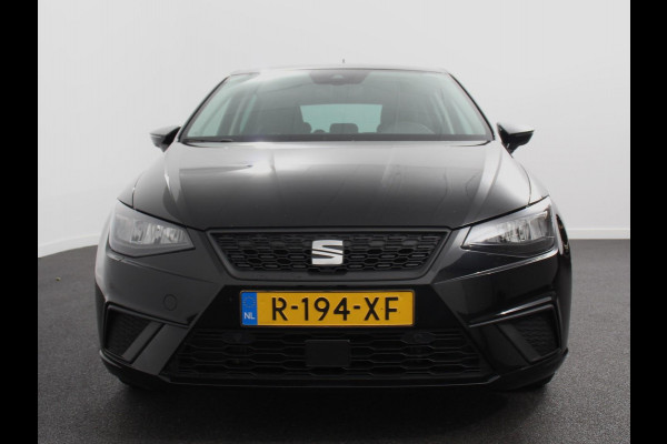 Seat Ibiza 1.0 EcoTSI Style Business Connect Navigatie Apple Carplay/Android Auto Parkeersensoren Cruise Control Stoelverwarming Climate Control Getinte ramen