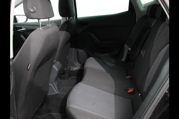 Seat Ibiza 1.0 EcoTSI Style Business Connect Navigatie Apple Carplay/Android Auto Parkeersensoren Cruise Control Stoelverwarming Climate Control Getinte ramen