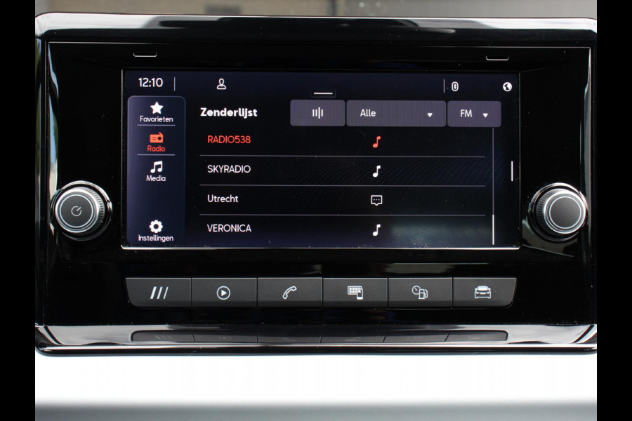 Seat Ibiza 1.0 EcoTSI Style Business Connect Navigatie Apple Carplay/Android Auto Parkeersensoren Cruise Control Stoelverwarming Climate Control Getinte ramen