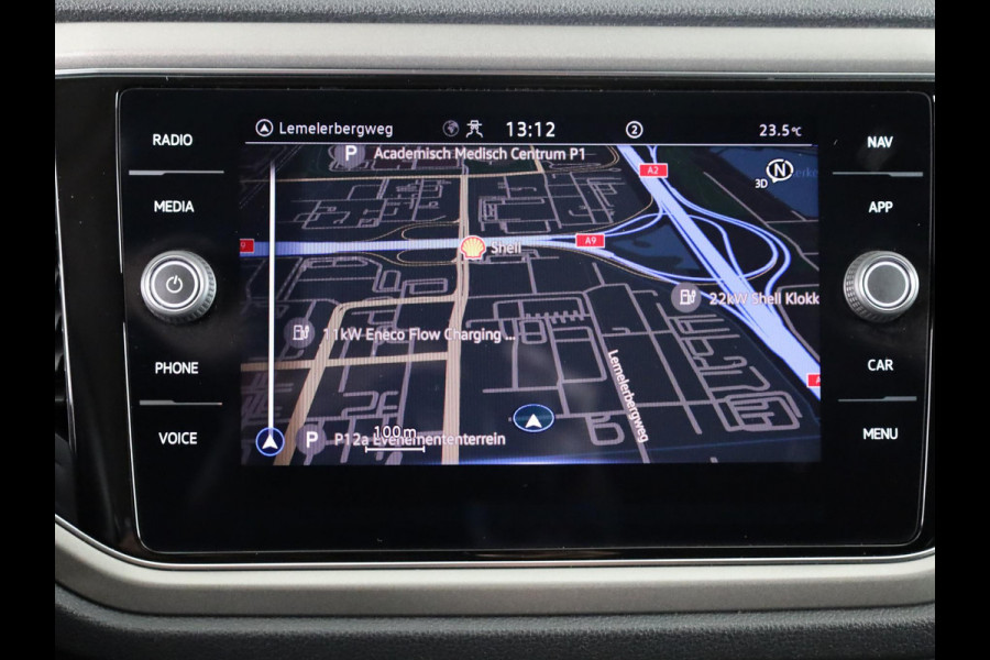 Volkswagen T-Roc 1.0 TSI Style 110 pk | Navigatie | Parkeersensoren | Adaptieve cruise control | Autom. airco | Spiegel pakket |