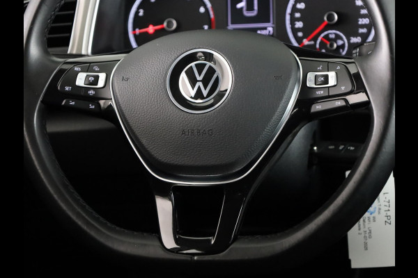 Volkswagen T-Roc 1.0 TSI Style 110 pk | Navigatie | Parkeersensoren | Adaptieve cruise control | Autom. airco | Spiegel pakket |