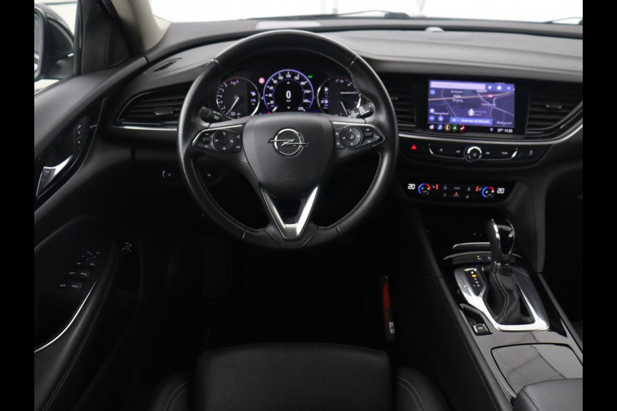 Opel Insignia Sports Tourer 1.5 Turbo Business Executive | Leder | Trekhaak | Stoelverwarming | Camera | DAB | Carplay | Elektrische achterklep | LED
