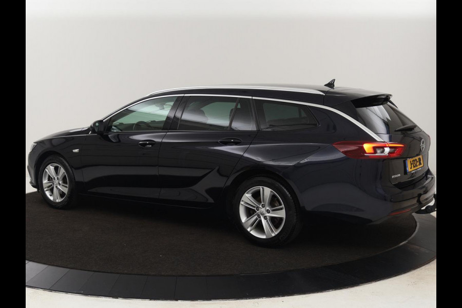 Opel Insignia Sports Tourer 1.5 Turbo Business Executive | Leder | Trekhaak | Stoelverwarming | Camera | DAB | Carplay | Elektrische achterklep | LED
