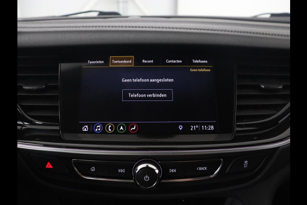 Opel Insignia Sports Tourer 1.5 Turbo Business Executive | Leder | Trekhaak | Stoelverwarming | Camera | DAB | Carplay | Elektrische achterklep | LED