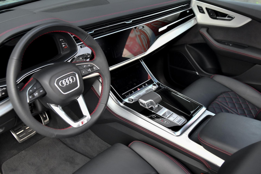 Audi Q8 60 TFSI e quattro Pro Line S Competition. RS Zetels, Leder Design, Pano, OLED, HUD, B&O, 360 3D, Trekh, ACC, Keyless, 23"!