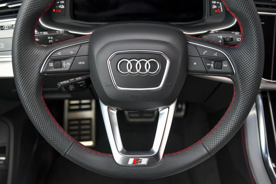 Audi Q8 60 TFSI e quattro Pro Line S Competition. RS Zetels, Leder Design, Pano, OLED, HUD, B&O, 360 3D, Trekh, ACC, Keyless, 23"!