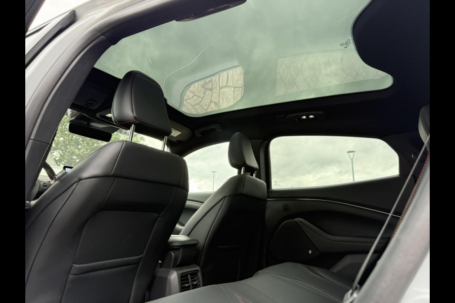 Ford Mustang Mach-E Premium AWD 75 kWh | 269pk Panorama dak | B&O Audio |  Adaptieve Cruise | Dodehoeksensoren | Elek Achterklep