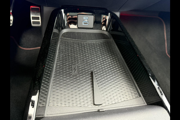 Ford Mustang Mach-E Premium AWD 75 kWh | 269pk Panorama dak | B&O Audio |  Adaptieve Cruise | Dodehoeksensoren | Elek Achterklep