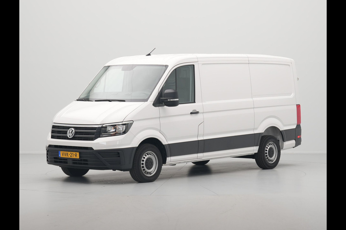 Volkswagen Crafter 30 2.0 TDI L3H2 Trendline Trekhaak Navigatie Carplay Cruise Volkswagen Crafter 30 2.0 TDI L3H2 Trendline Trekhaak Navigatie Carplay Cruise