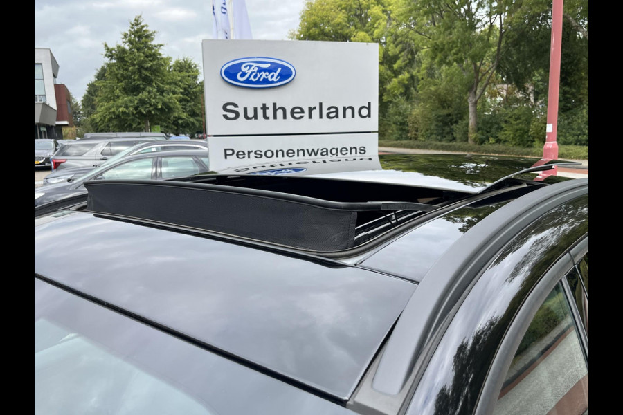Ford Kuga 2.5 PHEV ST-Line X 225pk | Winterpack | Panoramadak | Trekhaak Afneembaar | SYNC 3 Navigatie